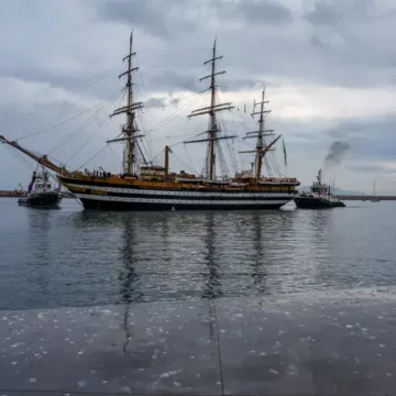 L’Amerigo Vespucci torna a Napoli dal 13 al 16 maggio. Tante iniziative al Villaggio, incontro anche con Mare Fuori