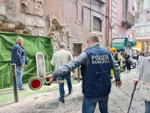 Napoli. Centro scommesse non autorizzato a Chiaiano, disposta la chiusura