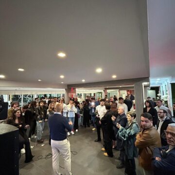 Quasi 300 giovani alla  presentazione dei coetanei candidati delle liste di ‘Patto per Volla’. Entusiasmo per ‘La Notte Volla’ alla Bulla con il candidato sindaco Giuliano Di Costanzo