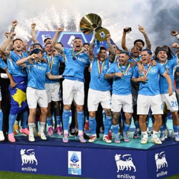 Napoli, sfilata scudetto sul lungomare in diretta su Raidue dalle ore 15,30. A cura del TGR Campania e Rai News24