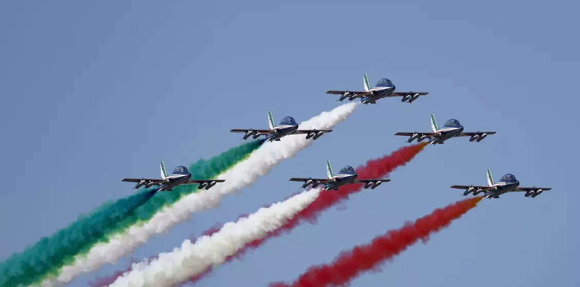 Festa della Repubblica. L’omaggio di Mattarella all’Altare della Patria: ‘Con il Referendum l’Italia ha scelto la pace e la libertà’