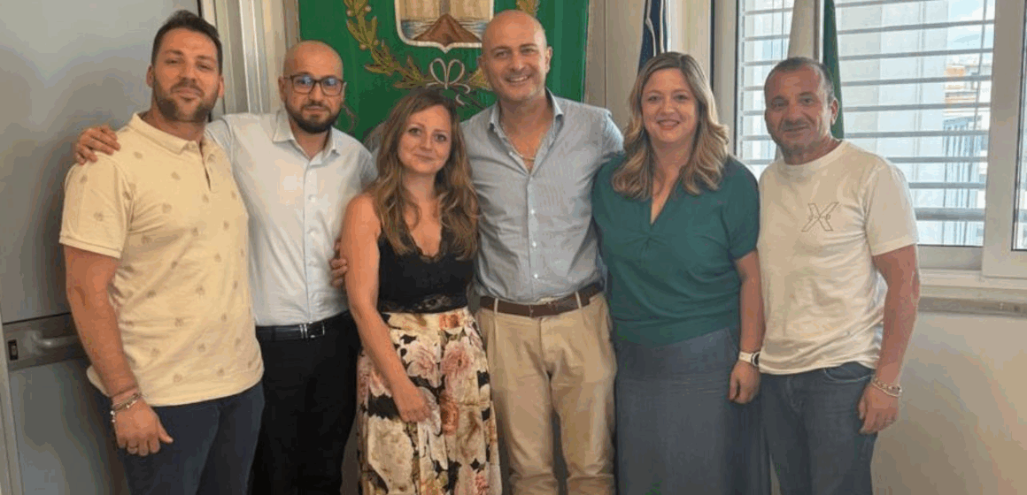 Volla. Arriva l’assessore da remoto: Raffaele Ascione. Prime sedute di Giunta Municipale,  il rappresentante di Moderati per Volla non è presente al Municipio,  collegato dal pc