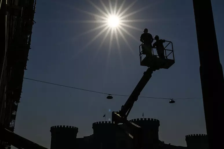 allarme caldo Allarme Caldo, Protezione civile Campania ondate di calore fino a martedì
