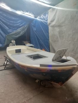 Napoli. Odori nauseabondi a Capodimonte, la Polizia locale sequestra un rimessaggio per imbarcazioni realizzato in una cavità tufacea