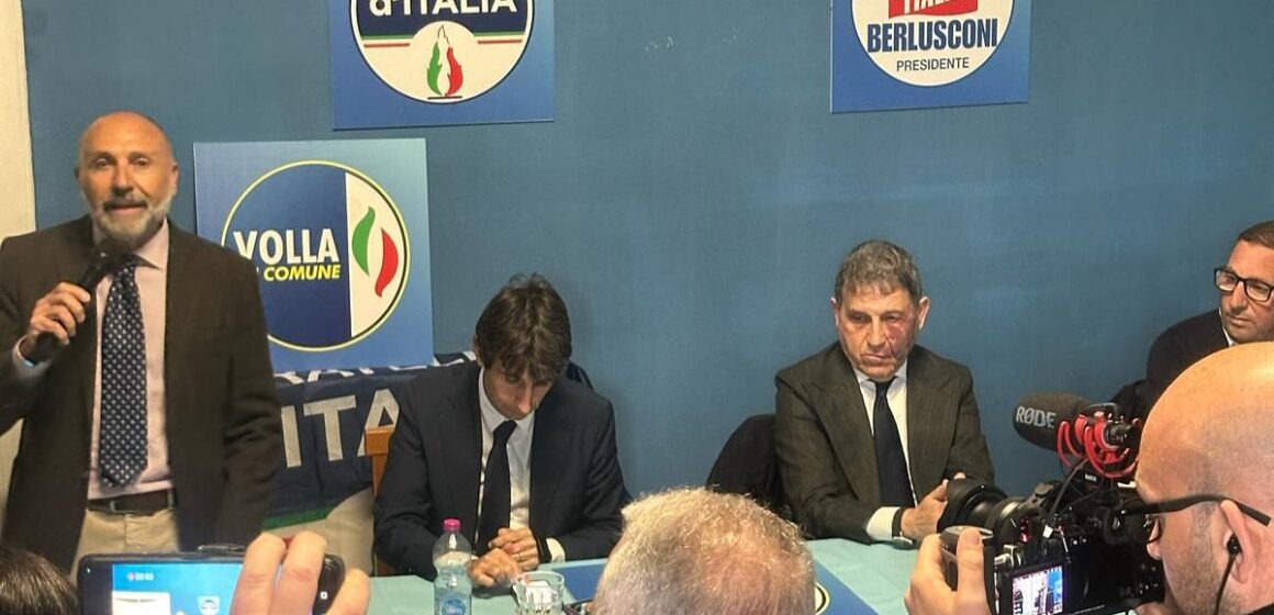 Volla. Riconoscimento della Palestina, in consiglio comunale Antonio Neri (Fratelli d’Italia) e Lino Donato (Forza Italia) votano la mozione del PD. Smentita Giorgia Meloni