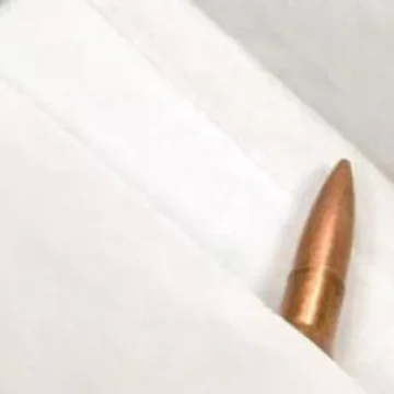 Paura al Parco Verde di Caivano.  Consegnato proiettile Don Patriciello