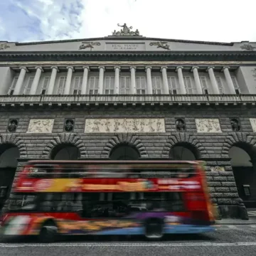 Teatro San Carlo, Procura apre inchiesta per peculato. Nel mirno nomine durante la pandemia
