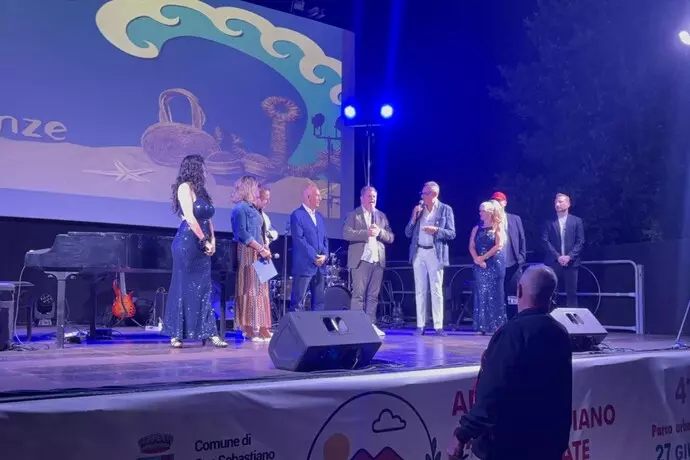 sere d'estate san sebastiano Record di presenze, oltre 10.000, per la kermesse Sere d’Estate. ‘Arena di San Sebastiano 2025’ tra le più frequentate in Italia