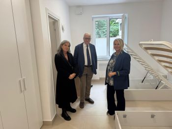 n Napoli. Sei immobili confiscati alla criminalità diventano luoghi di rinascita, il commissario Spena visita le strutture dell’EcoVillaggio dell’Accoglienza