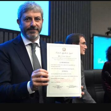 Roberto Fico ufficialmente Presidente della Giuta Regionale della Campania: “Dai cittadini una grande responsabilità”