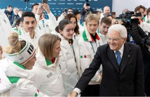 mattarella al villaggio olimpico Milano Cortina 2026, Mattarella al Villaggio Olimpico. Domani la cerimonia di apertura dei Giochi Invernali