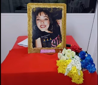 Volla. Commemorata dai Supereroi la ‘Guerriera in Carrozzina’  Rita Cefariello, lanciando  i palloncini rossi la mamma: “Rita ora sei libera di volare….”