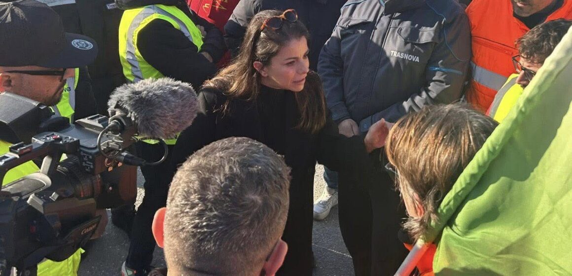 Trasnova, Carmela Auriemma (M5S): “Nuove lettere di licenziamento. Subito proroga della commessa, il lavoro è dignità”