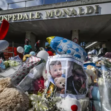 procura piccolo domenico Trapianto del piccolo Domenico, presunte modifiche alla cartella cliniche, Procura di Napoli chiede misure interdittive per i medici indagati