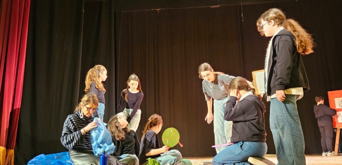 teatro napoli Napoli. Giornata Mondiale del Teatro. Ventuno scuole in scena per sette eventi speciali promossi dal Comune